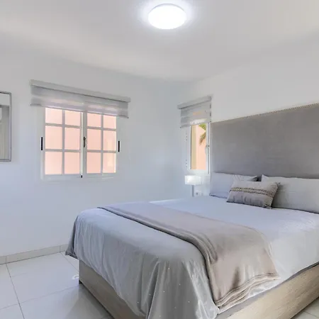 Mango La Caleta Hideaway Apartment Costa Adeje  Exterior photo